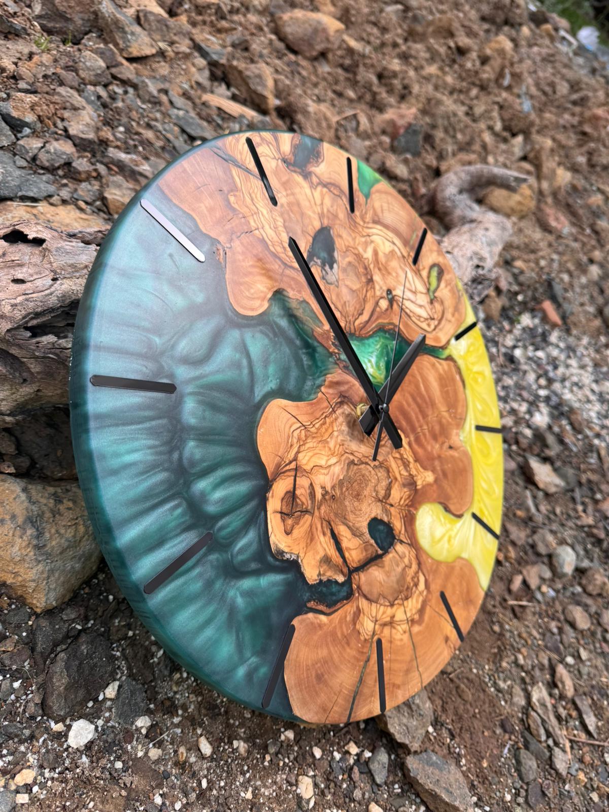 Handcrafted Epoxy Resin & Live Edge Wood Wall Clock