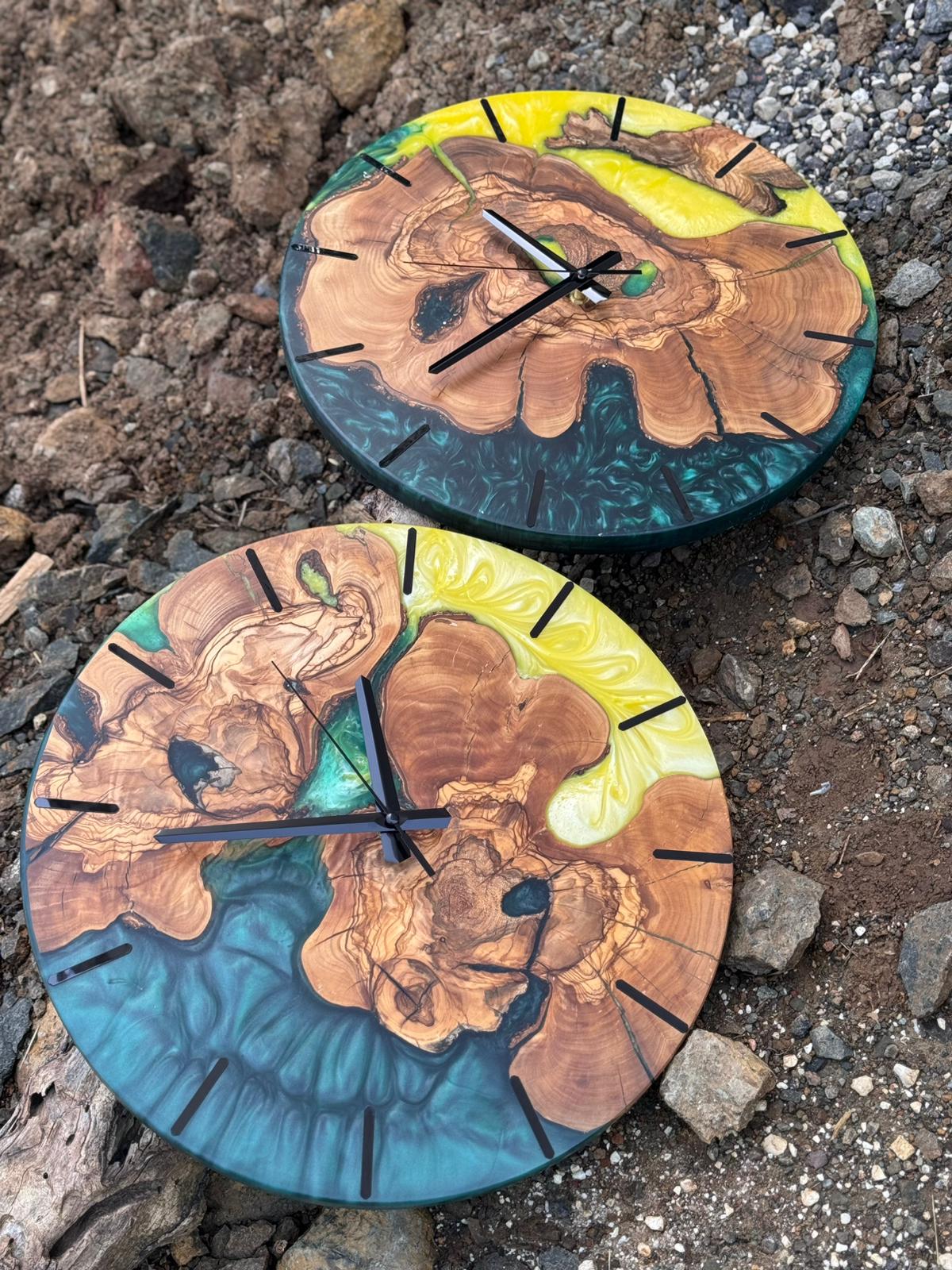 Handcrafted Epoxy Resin & Live Edge Wood Wall Clock