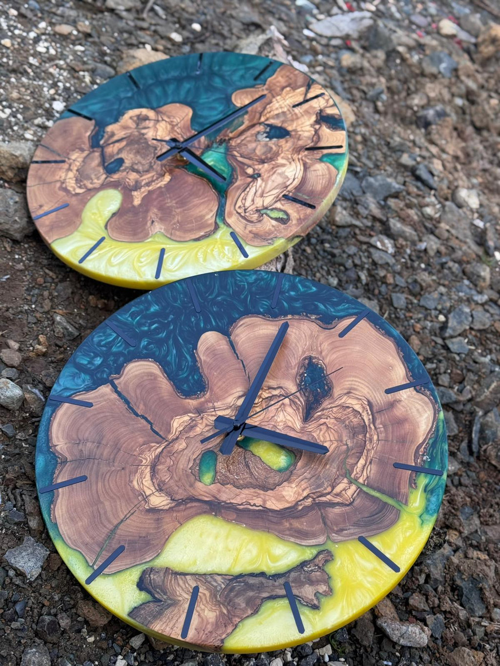 Handcrafted Epoxy Resin & Live Edge Wood Wall Clock