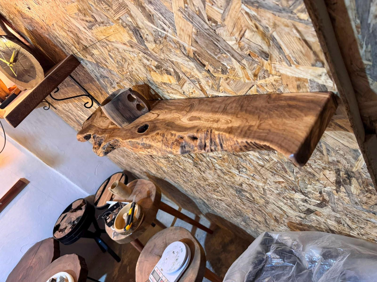 Olive wood shelf with plants