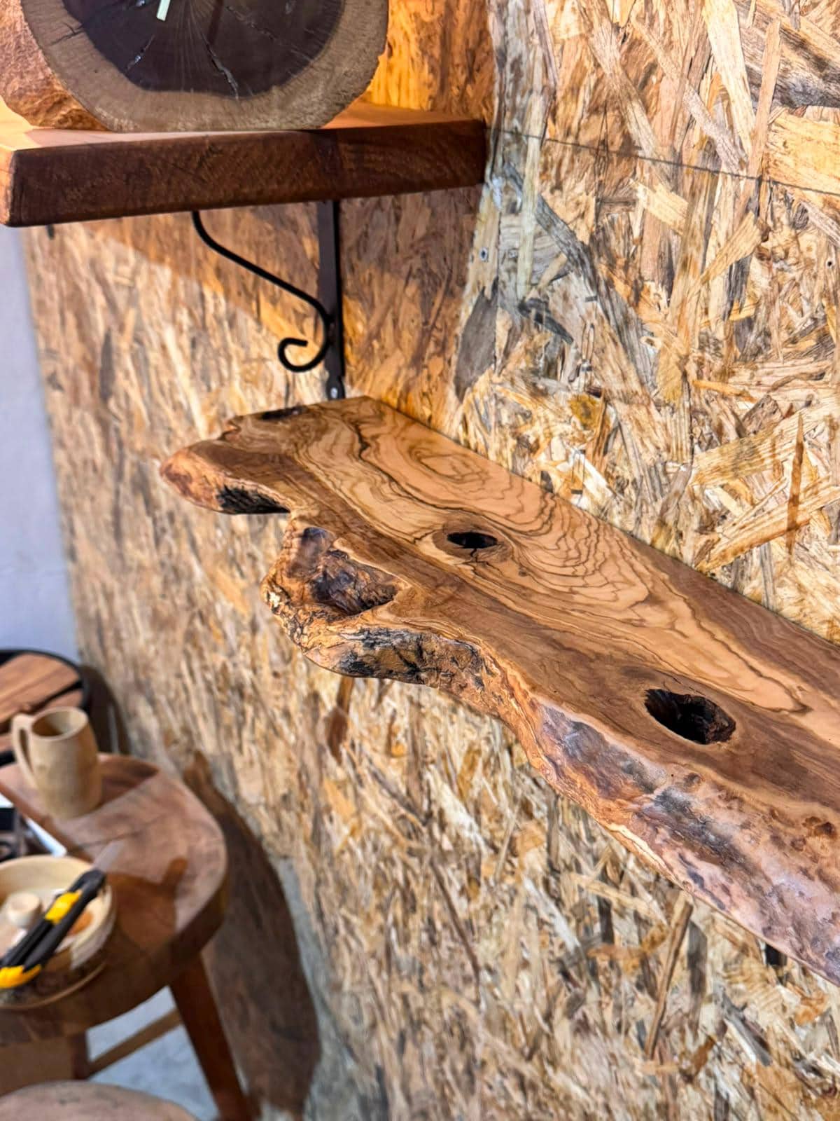 Shelf shown at full length